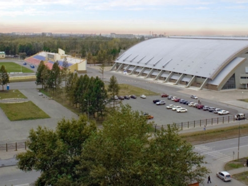 Город звезда омск. Стадион «красная звезда» (ул. Масленникова, 142/1). Стадион красная звезда Омск. Спорткомплекс красная звезда Омск. «Красная звезда» (г. Омск).